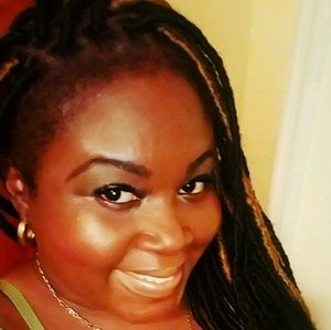 Meet your Posher, Shirley